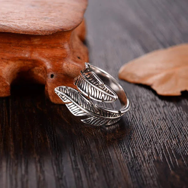 “Muninn” Ring – Viking Feather in 925 Sterling Silver Adjustable