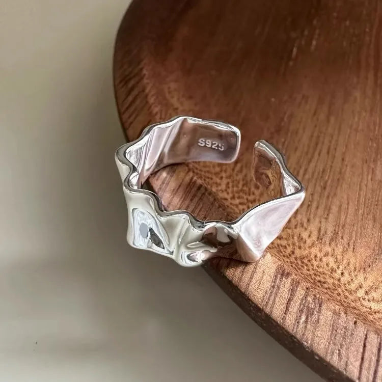 "Flows of Egdrasil" Ring – 925 Sterling Silver