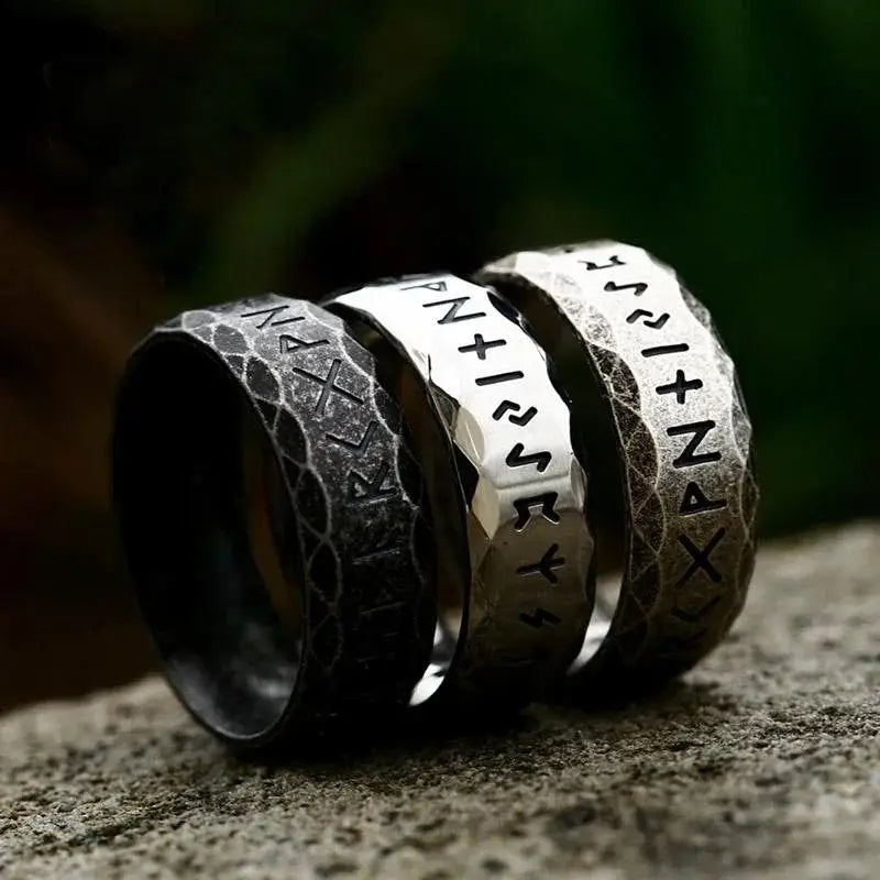 Bague "Skaldar" en Acier Inoxydable avec Runes Gravées
