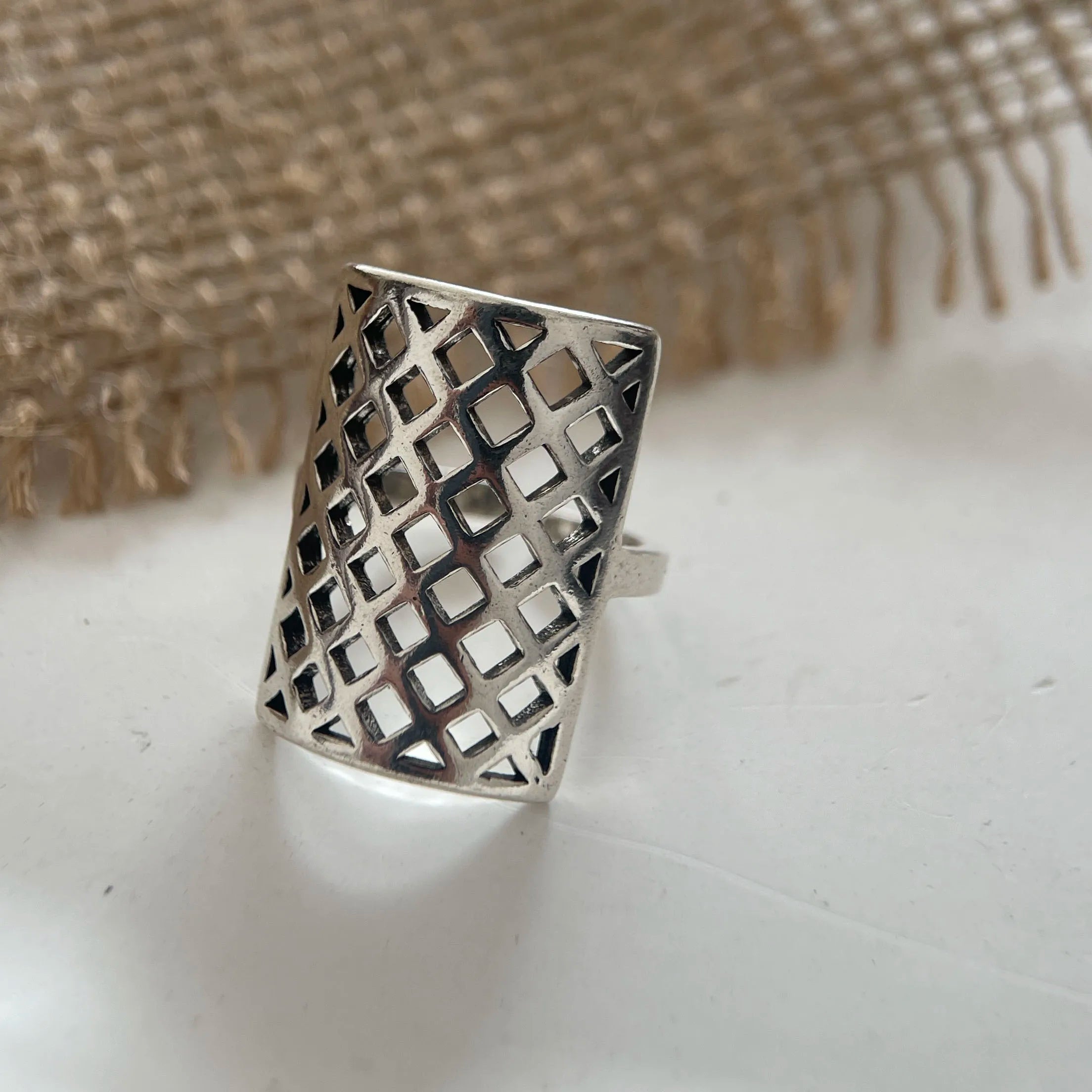 "Gridr" Ring – Viking Elegance in 925 Sterling Silver for Women