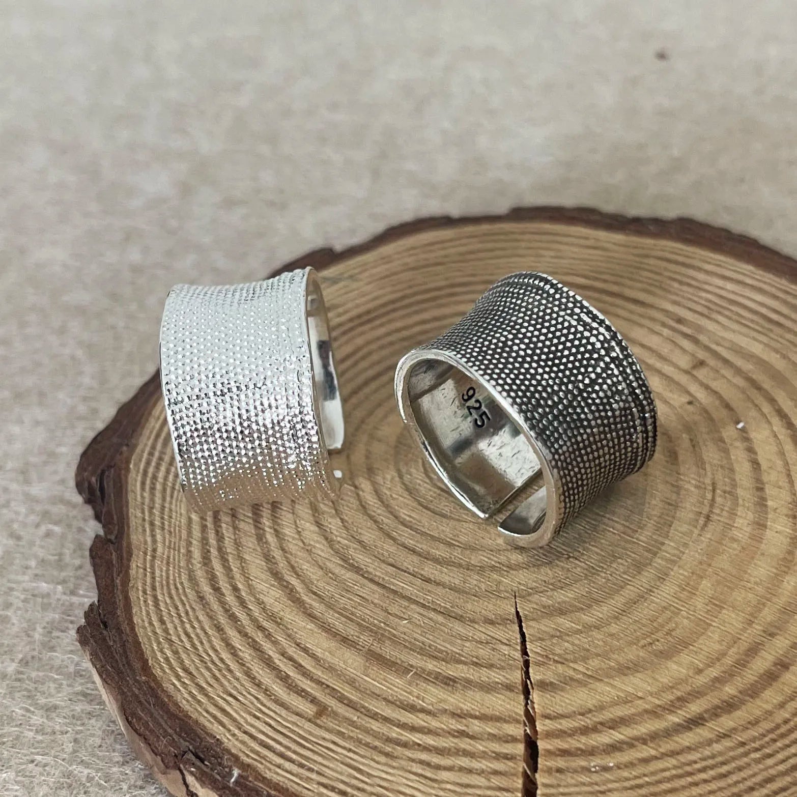 Textured Ring "Drapes of Midgard" - 925 Sterling Silver