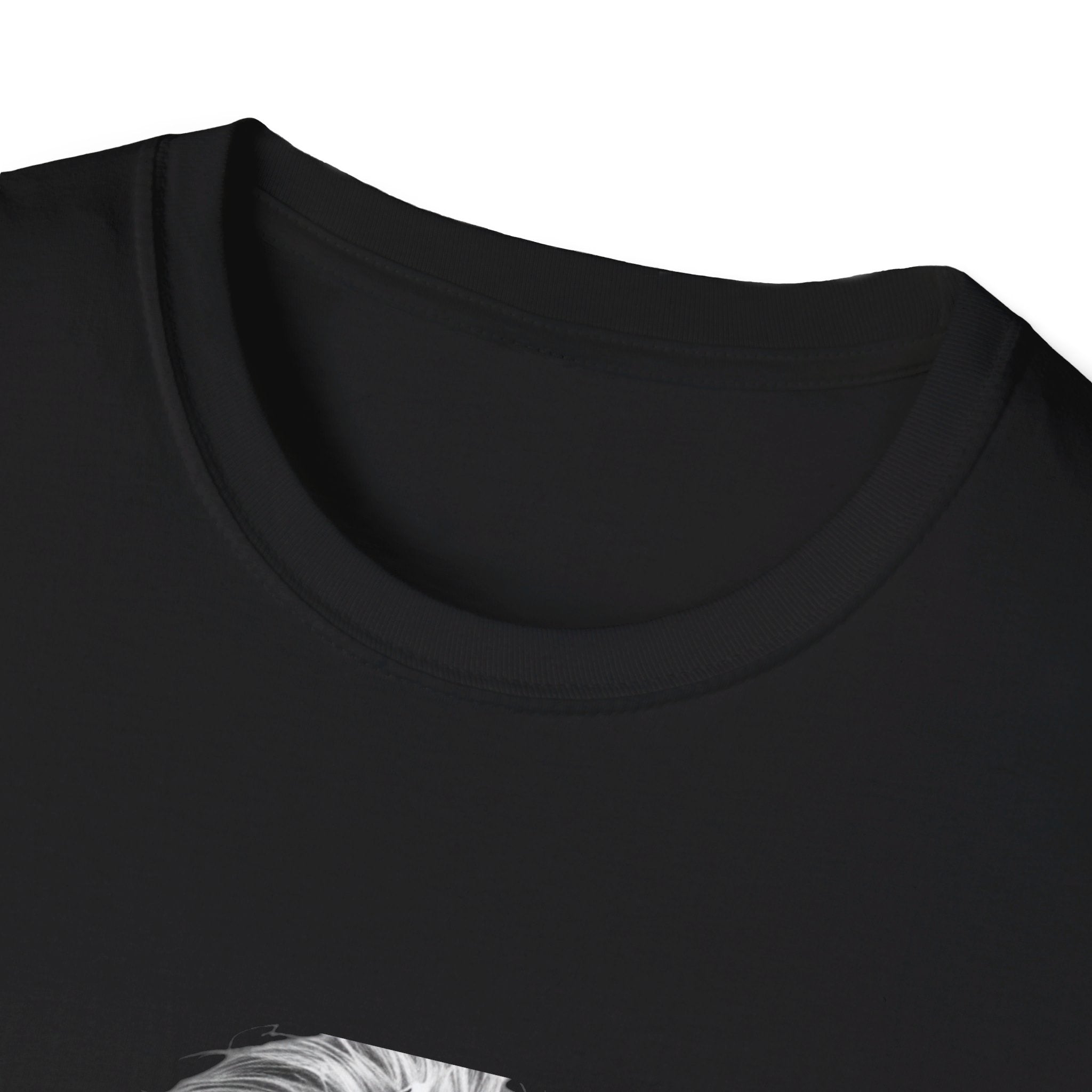 Col du T-shirt Odin noir, coupe classique