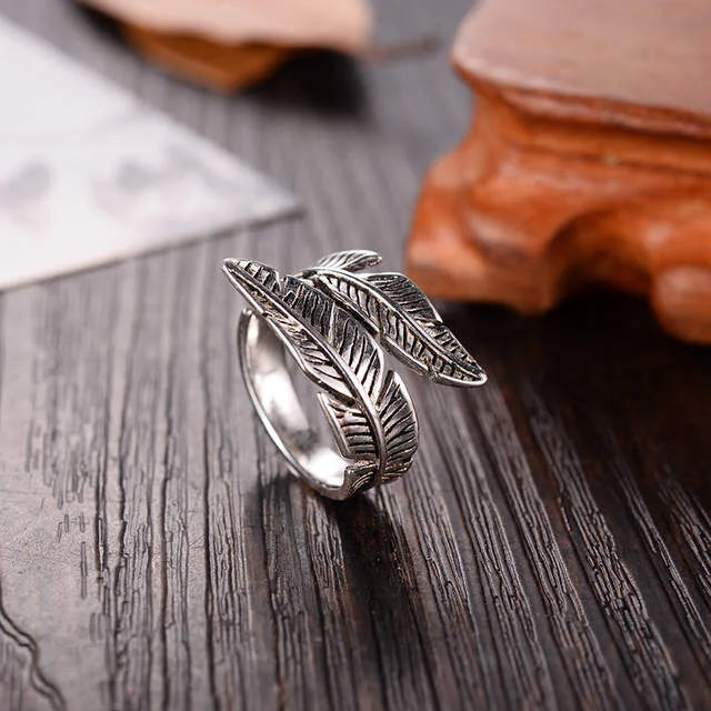 Bague "Muninn" – Plume Viking en Argent Sterling 925 Ajustable