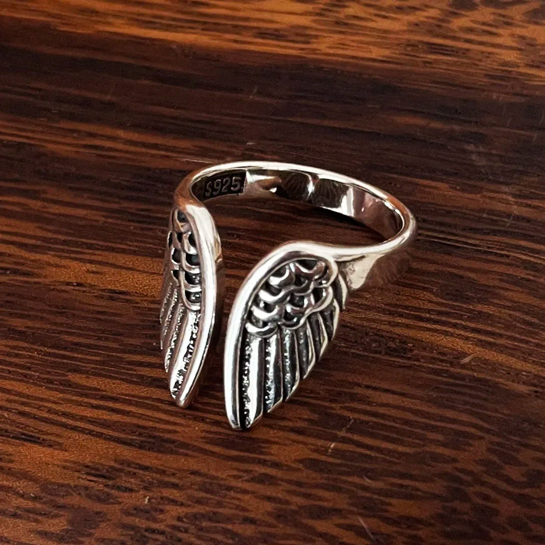 Bague "Ailes de Freyja" – Symbole de Liberté en Argent Sterling 925