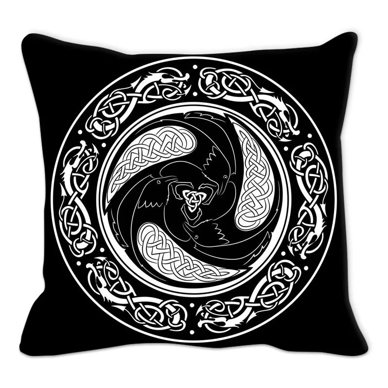 Housse de coussin noire avec symbole runique central