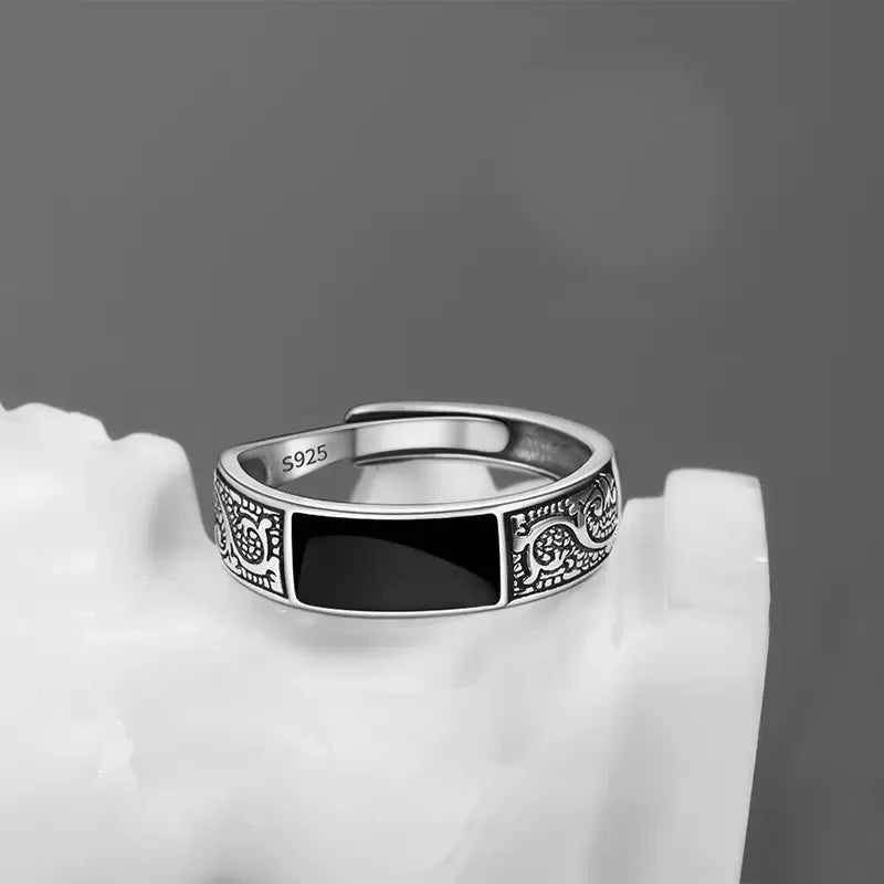 Bague "Gungnir" – Argent Sterling 925 et Pierre Noire