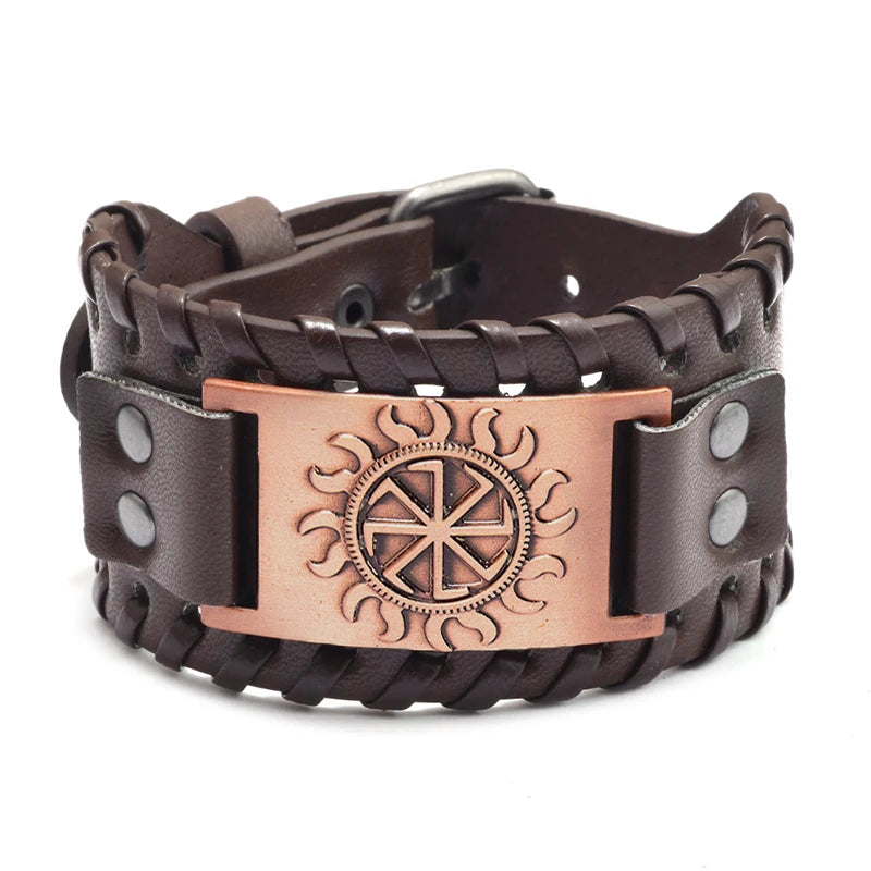 Bracelet en cuir marron avec symbole solaire cuivré