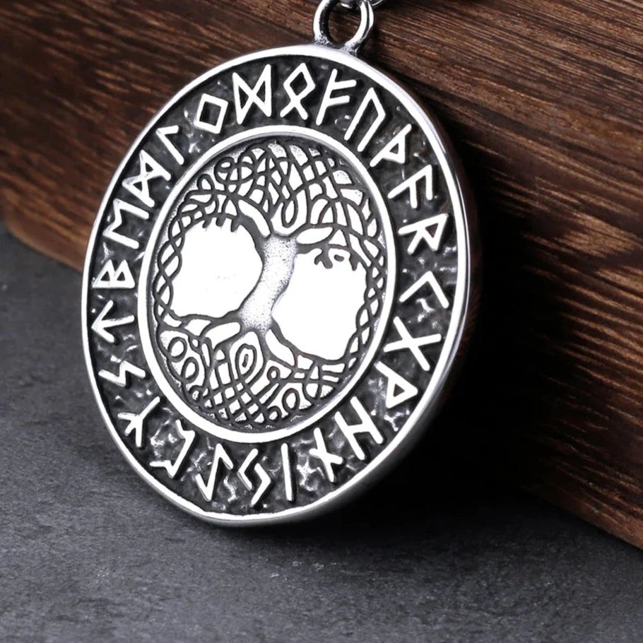 Pendentif Rune Yggdrasil