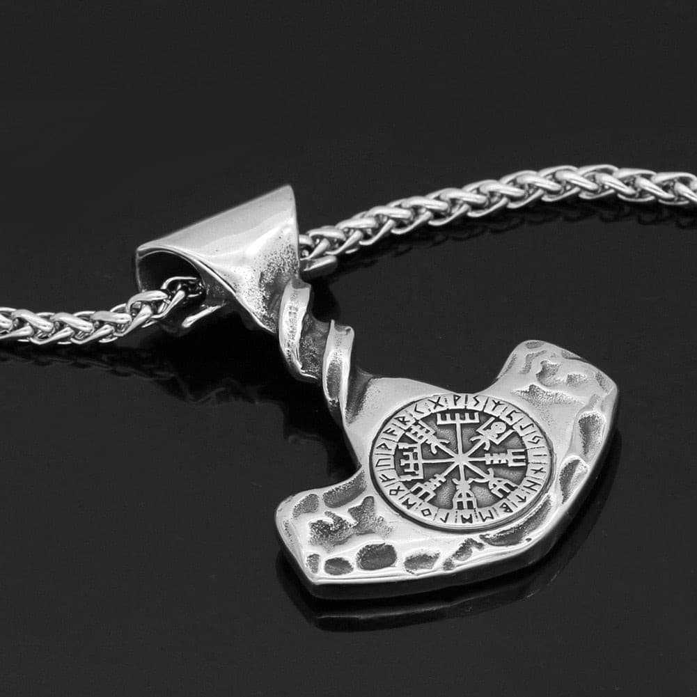 Collier les torsades de Mjolnir et Vegvisir.